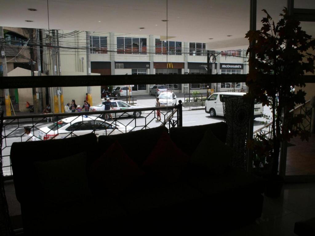 삼파기타 스위츠 플라자 가르시아 세부 외부 사진